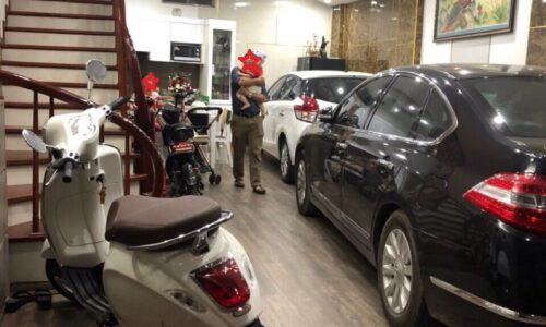 Nhà 5 tầng 60 m2 Cầu Giấy ô tô vào nhà