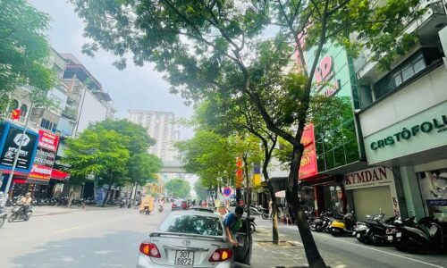 Bán nhà mặt phố Thái Hà 59 m2 5 tầng 35,6 tỷ