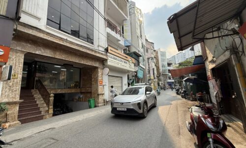 Bán đất mặt phố Hoàng Ngân 68 m2